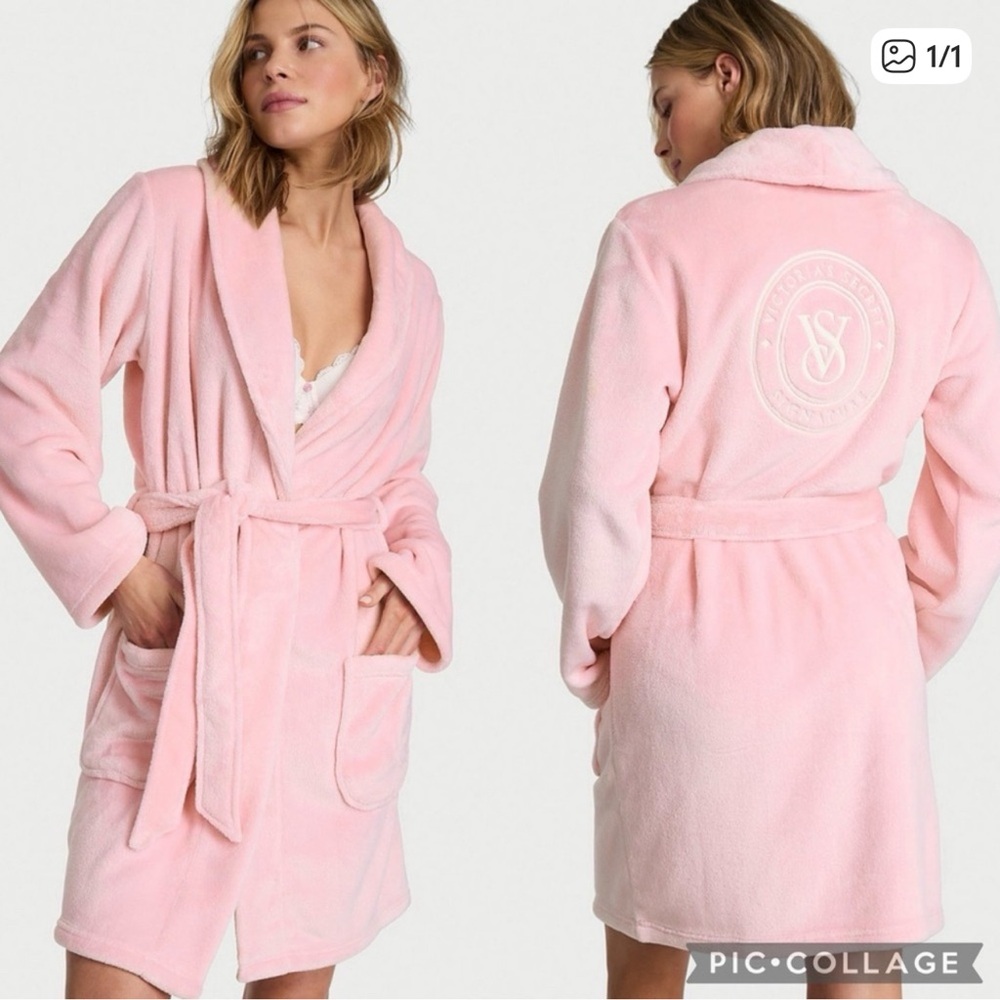XL/XXL Victoria’s Secret robe plush pink